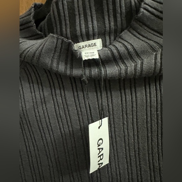 Garage Top - Picture 2 of 4